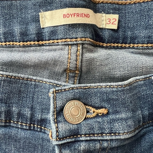 Levi’s Mid Rise Boyfriend Women’s Jeans Medium Wash Size 32 Relaxed Fit Stretch - Picture 9 of 11